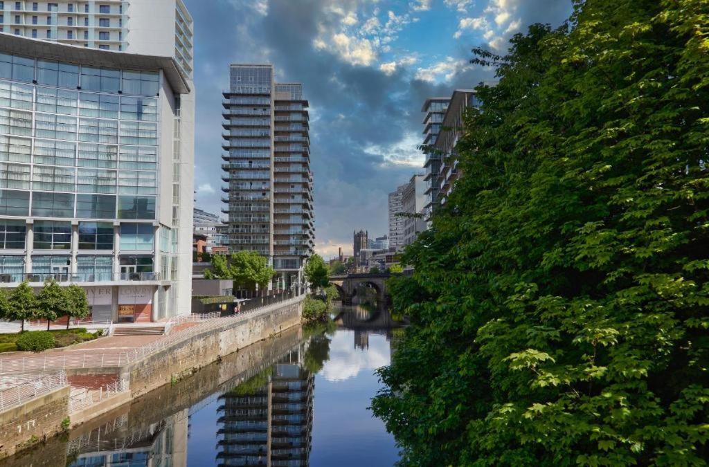 Adelphi Wharf Luxury Apartments Μάντσεστερ Εξωτερικό φωτογραφία